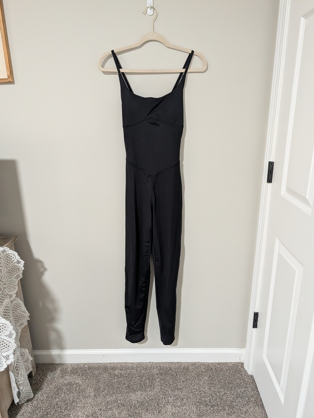 Forever 21 Black Spaghetti Strap Jumpsuit Sz L